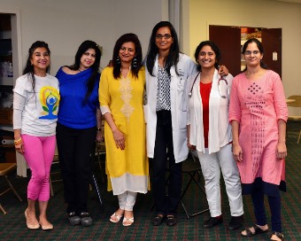 Drs. Trushna Rao, Arti Pandya, SupritiBalyan, Kavita Gopal and others340.jpg
